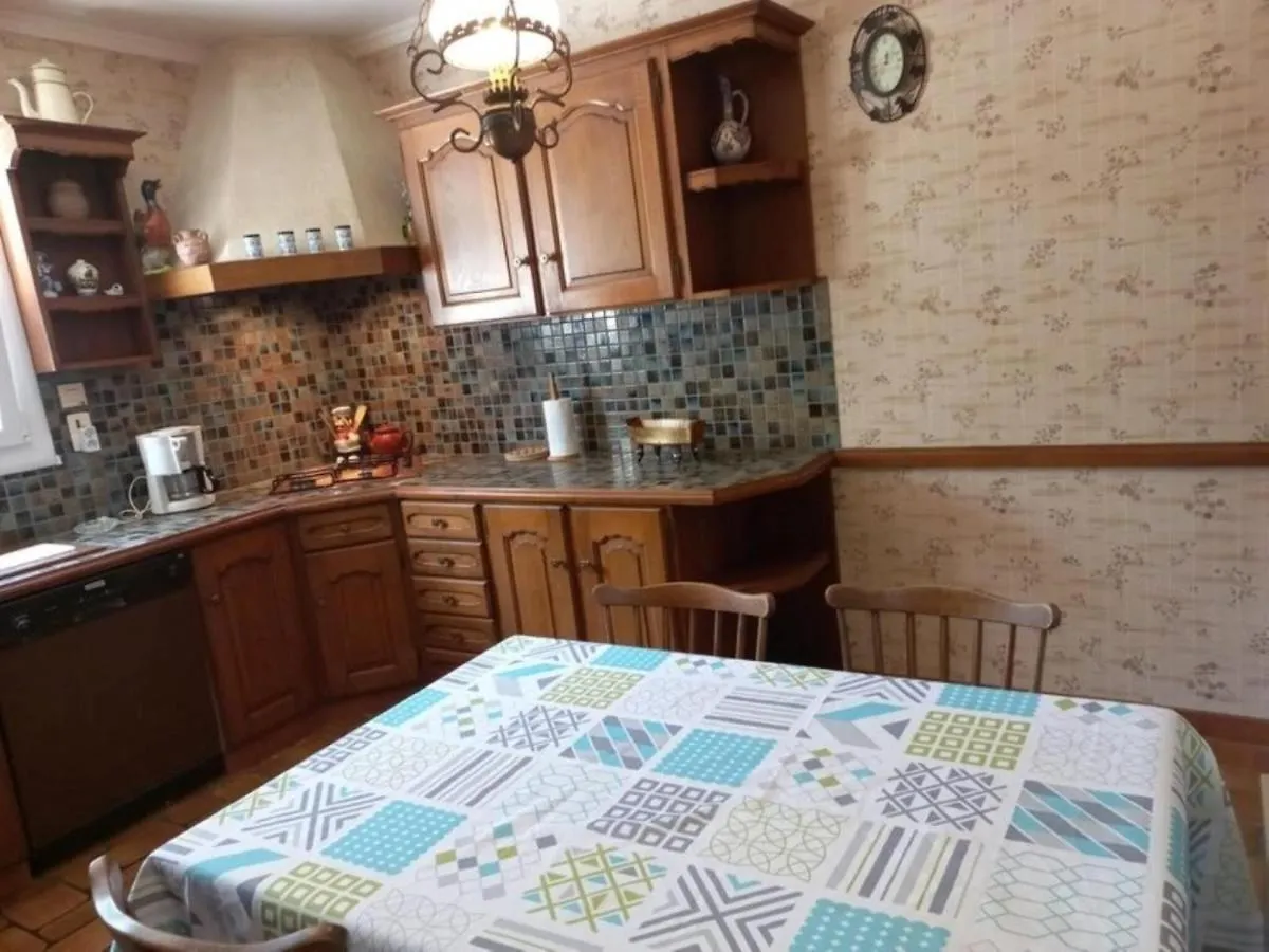 Large Holiday Home With Garden In Brittany Henansal